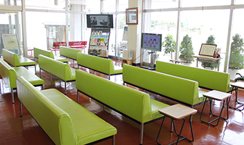 待ち合いスペース