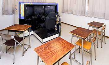 四輪シミュレーター