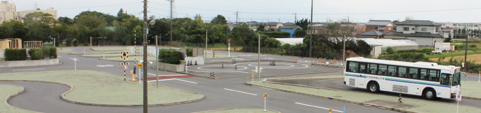 教官・スタッフ紹介